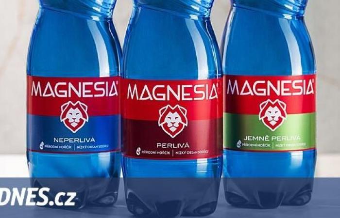 Instead of two lions, just one. The Magnesia mineral is changing its logo after eleven years