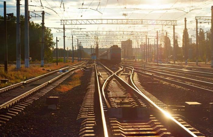 According to a Ukrainian source, Russia wants to paralyze the railway network before the offensive