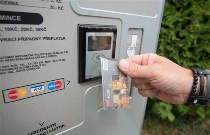 Klat residents will see new parking meters. You will be able to pay by card in them