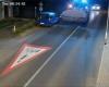Policemen in Teplice chased a drunk digger driver through the night streets