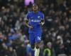 Chelsea – Tottenham 2:0, Chelsea footballers attack the cups