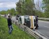 Accident near Liberec! A loaded tow truck was tearing down, long lines formed