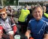 Two thousand riders arrived at the Cycle Opener. They drove along the Elbe in ideal weather