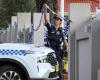 Australian police shoot boy who stabbed man | iRADIO