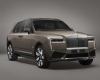 Rolls-Royce showed the facelift of the Cullinan SUV